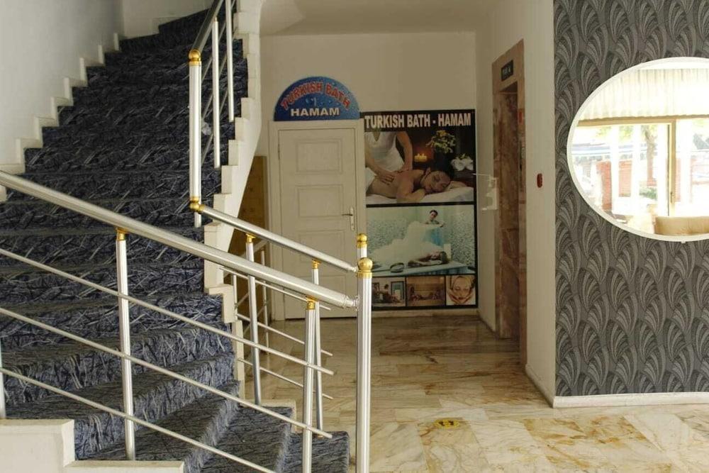 Moonlight Hotel อลันยา ภายนอก รูปภาพ