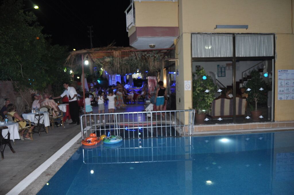 Moonlight Hotel อลันยา ภายนอก รูปภาพ